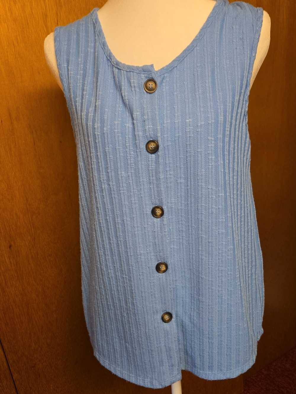 Notations Light Blue Sleeveless Button-Front Camisole